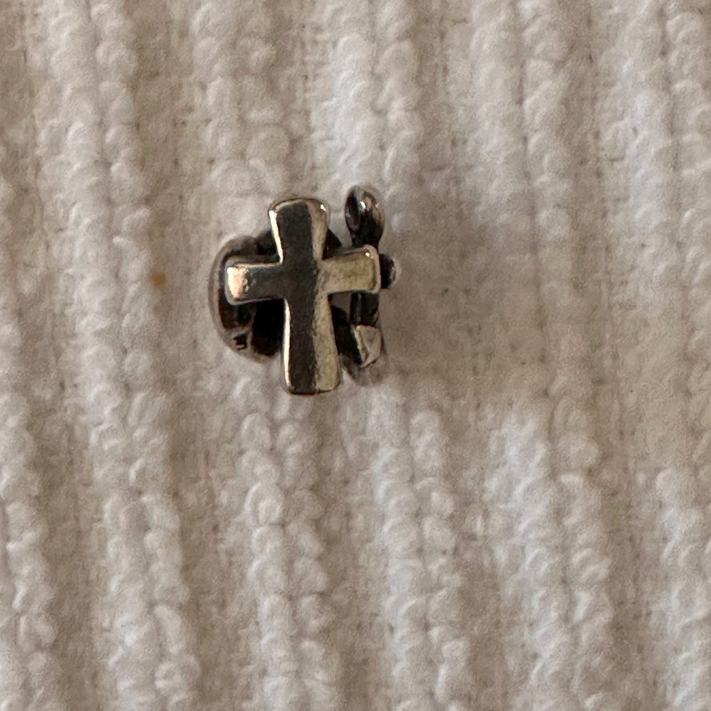 Cross trollbead